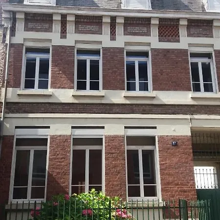 Ferienwohnung Loft 4 Du Temple Hypercentre & Parking Cambrai Exterior foto